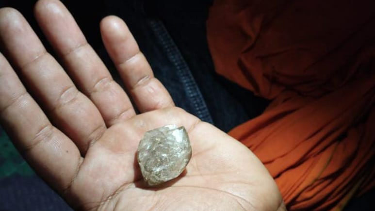 150 कैरेट हीरे की सबसे बड़ी हेराफेरी ! पन्ना में पार्टनर पर लगा करोड़ों की धोखाधड़ी का आरोप.