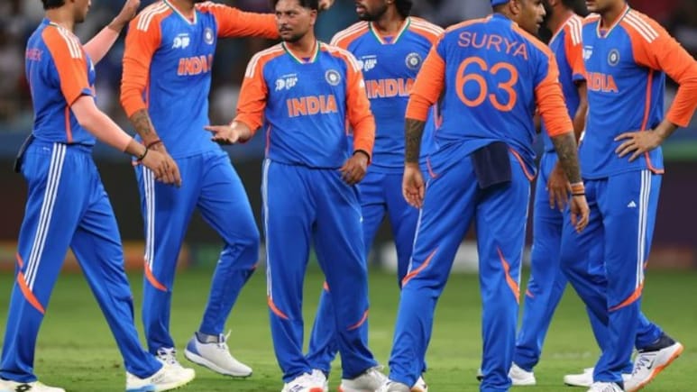 IND vs UAE: यूएई कप्तान खामोश! 14 महीने से वनवास पर था भारतीय, तूफानी अंदाज में कर दी बोलती बंद IND vs UAE: यूएई कप्तान खामोश! 14 महीने से वनवास पर था भारतीय, तूफानी अंदाज में कर दी बोलती बंद