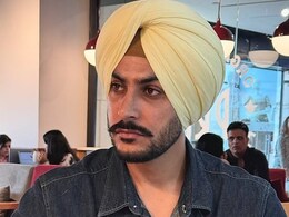 पंजाबी सिंगर राजवीर जवंदा सड़क हादसे में गंभीर रूप से घायल, आईसीयू में भर्ती पंजाबी सिंगर राजवीर जवंदा सड़क हादसे में गंभीर रूप से घायल, आईसीयू में भर्ती