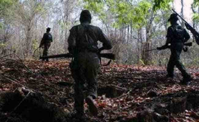 छत्तीसगढ़ में बड़ा नक्सली एनकाउंटर, 10 नक्सली ढेर, एक करोड़ का इनामी मनोज भी शामिल