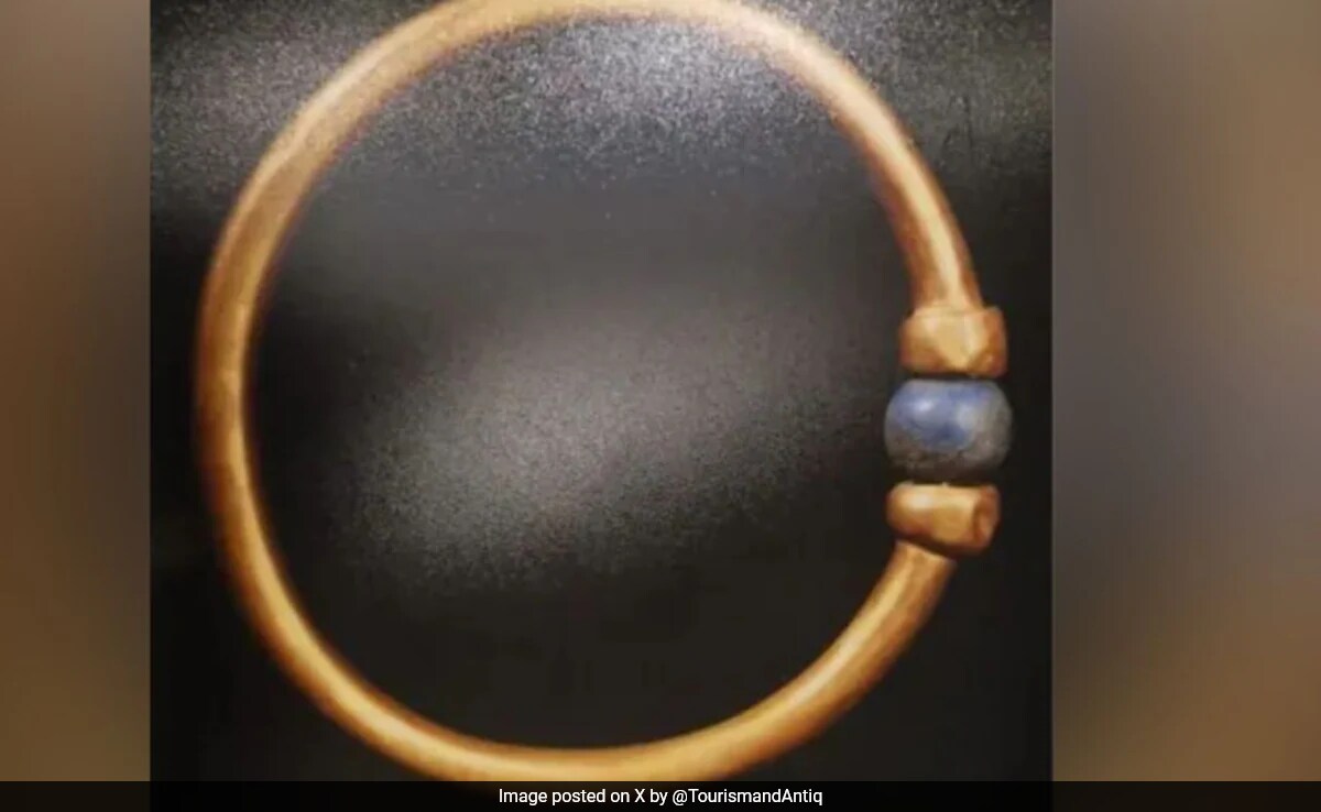 Ancient Egyptian Bracelet Stolen, Melted Down for Gold