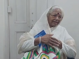 'आंबेडकरी जीवन कलंकित करण्याचा...'; RSS कार्यक्रमाबाबत सरन्यायाधीशांच्या मातोश्रींचे स्पष्टीकरण, निर्णय जाहीर 'आंबेडकरी जीवन कलंकित करण्याचा...'; RSS कार्यक्रमाबाबत सरन्यायाधीशांच्या मातोश्रींचे स्पष्टीकरण, निर्णय जाहीर