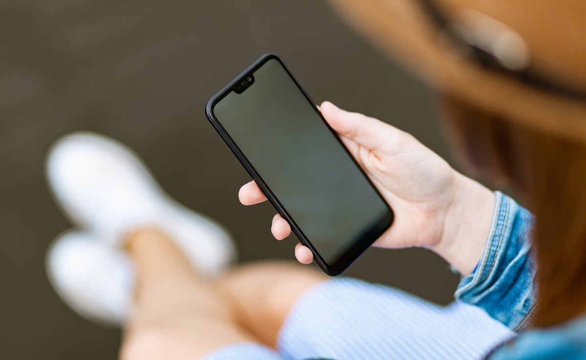 You dont need to take a long break from your phone for a digital detox You dont need to take a long break from your phone for a digital detox