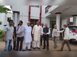 बुरहानपुर में गणेश विसर्जन पर हुए पथराव में अब तक 7 गिरफ्तार, SP से मिले कांग्रेस नेता; की ये मांग बुरहानपुर में गणेश विसर्जन पर हुए पथराव में अब तक 7 गिरफ्तार, SP से मिले कांग्रेस नेता; की ये मांग