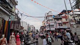 BJP Leader's Order Against Muslim Salesmen At Indore Market Stirs Up Row