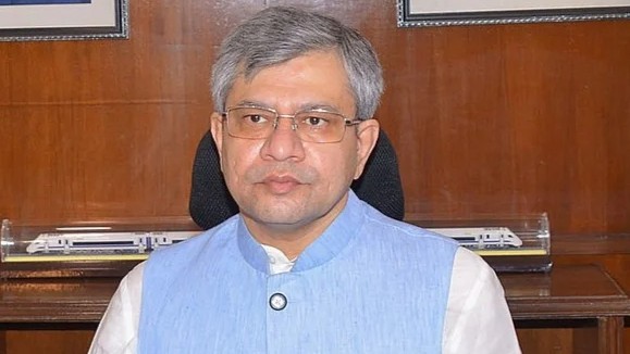 AI Safety In Focus: Ashwini Vaishnaw Says Governance Framework For AI To Be Out By Sept. 28
