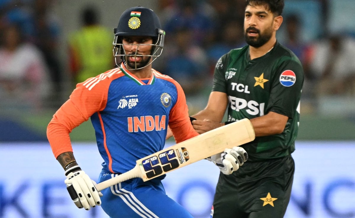 Asia Cup 2025 Final India vs Pakistan: तिलक वर्मा की ऐतिहासिक पारी से भारत ने पाकिस्तान को हराकर 9वां खिताब जीता !!