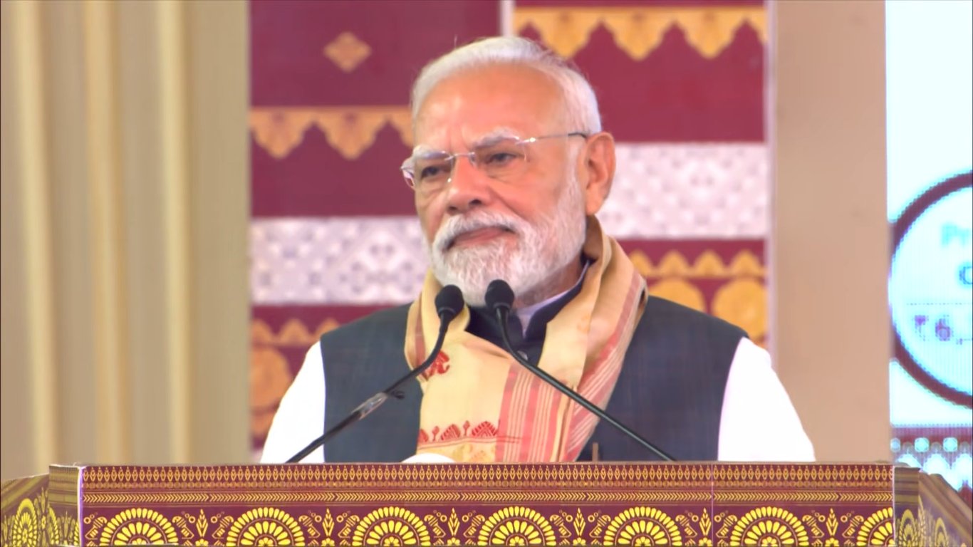 मैं शिव का भक्त हूं, सारा जहर निगल जाता हूं... असम की जनसभा में बोले पीएम मोदी