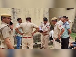 दो दिन से गायब था 70 साल का बुजुर्ग, हाथ-पैर बंधा शव कुंड में मिला दो दिन से गायब था 70 साल का बुजुर्ग, हाथ-पैर बंधा शव कुंड में मिला