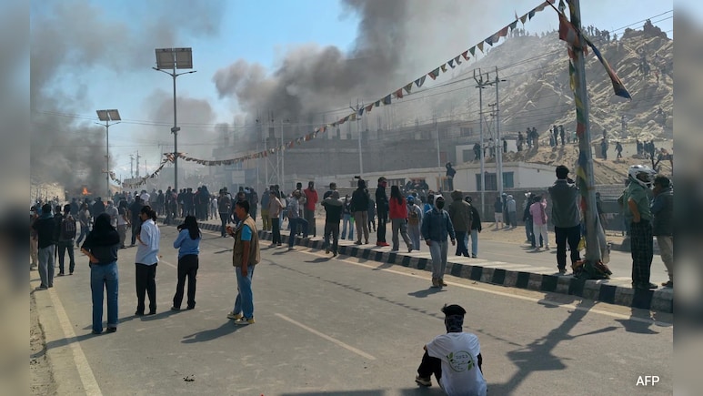 Ladakh Leaders Demand Judicial Probe, Allege Cops Fired At Protesters