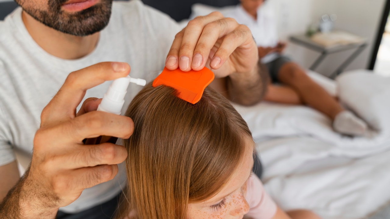 Safe Lice Treatment For Kids: What To Know Before Using Anti-Lice Machine