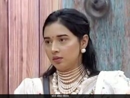 Tanya Mittal ने Bigg Boss 19 में खोले जिंदगी के दर्दनाक राज, 'पिता की मार से तंग आकर करना चाहती थी सुसाइड' Tanya Mittal ने Bigg Boss 19 में खोले जिंदगी के दर्दनाक राज, 'पिता की मार से तंग आकर करना चाहती थी सुसाइड'