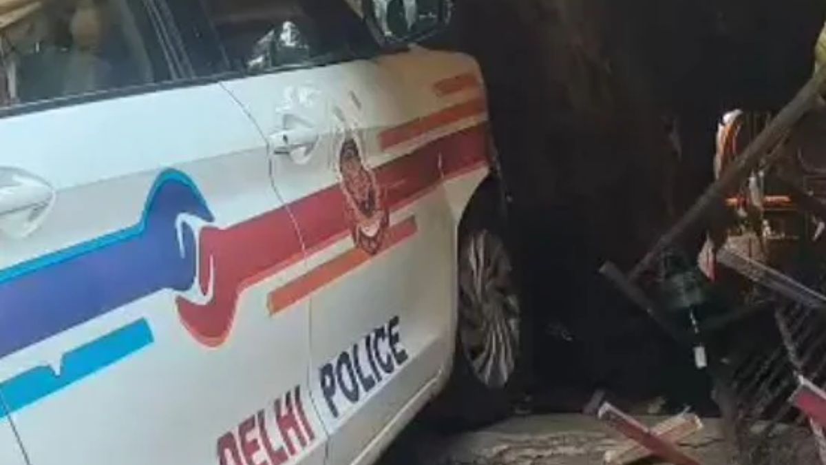 Delhi Police Van Driven By 'Drunk' Officers Kills Man, 2 Officers Suspended