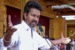 Vijay Tells Fans To Behave, Kamal Has A Message To His Fans! Vijay Tells Fans To Behave, Kamal Has A Message To His Fans!