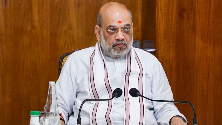 अमित शाह अचानक पहुंचे जयपुर... फ्लाइट में ही सीएम से 45 मिनट की बातचीत, फिर दिल्ली रवाना अमित शाह अचानक पहुंचे जयपुर... फ्लाइट में ही सीएम से 45 मिनट की बातचीत, फिर दिल्ली रवाना