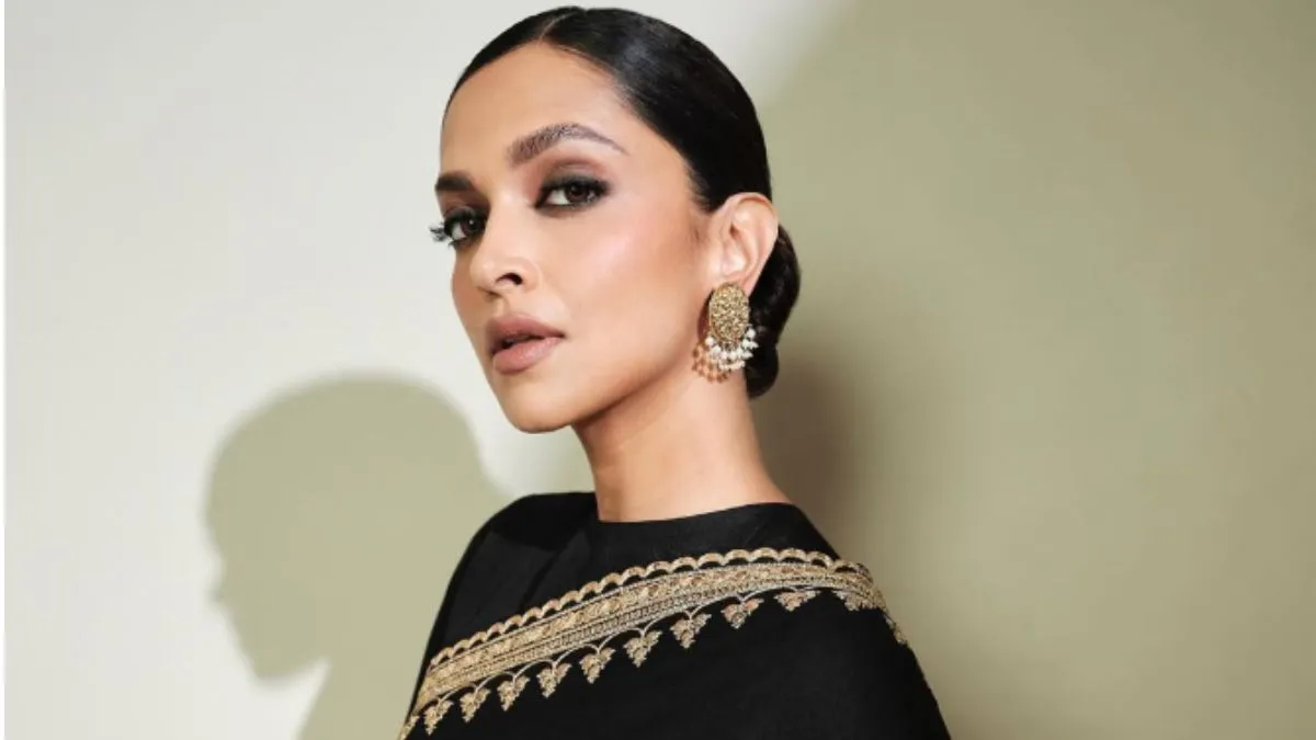 When A Director Took A Dig At Deepika Padukone For "Taking Motherhood Very Seriously"