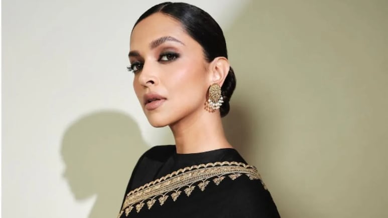 When A Director Took A Dig At Deepika Padukone For "Taking Motherhood Very Seriously"