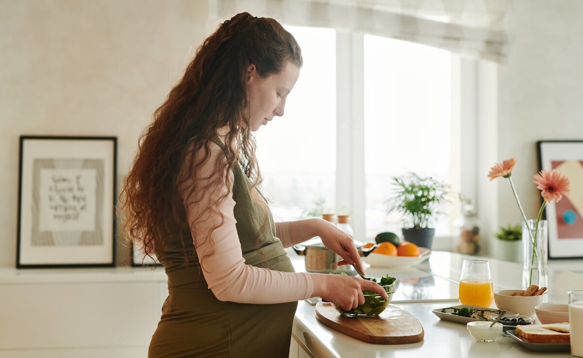 Mediterranean Diet During Pregnancy May Reduce Baby's Allergy Risk
