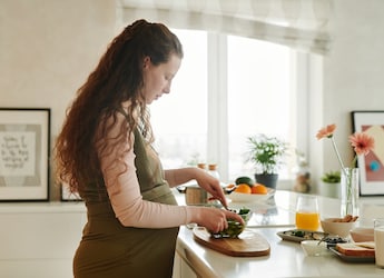 I Suffered During My Pregnancy, Gynaecologist's Diet Tips That Helped Me Fight Various Health Problems