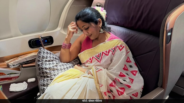 इस एक्ट्रेस को चमेली के फूल का गजरा लगाकर सफर करना पड़ा मंहगा, लगा 1.14 लाख रुपये का जुर्माना इस एक्ट्रेस को चमेली के फूल का गजरा लगाकर सफर करना पड़ा मंहगा, लगा 1.14 लाख रुपये का जुर्माना