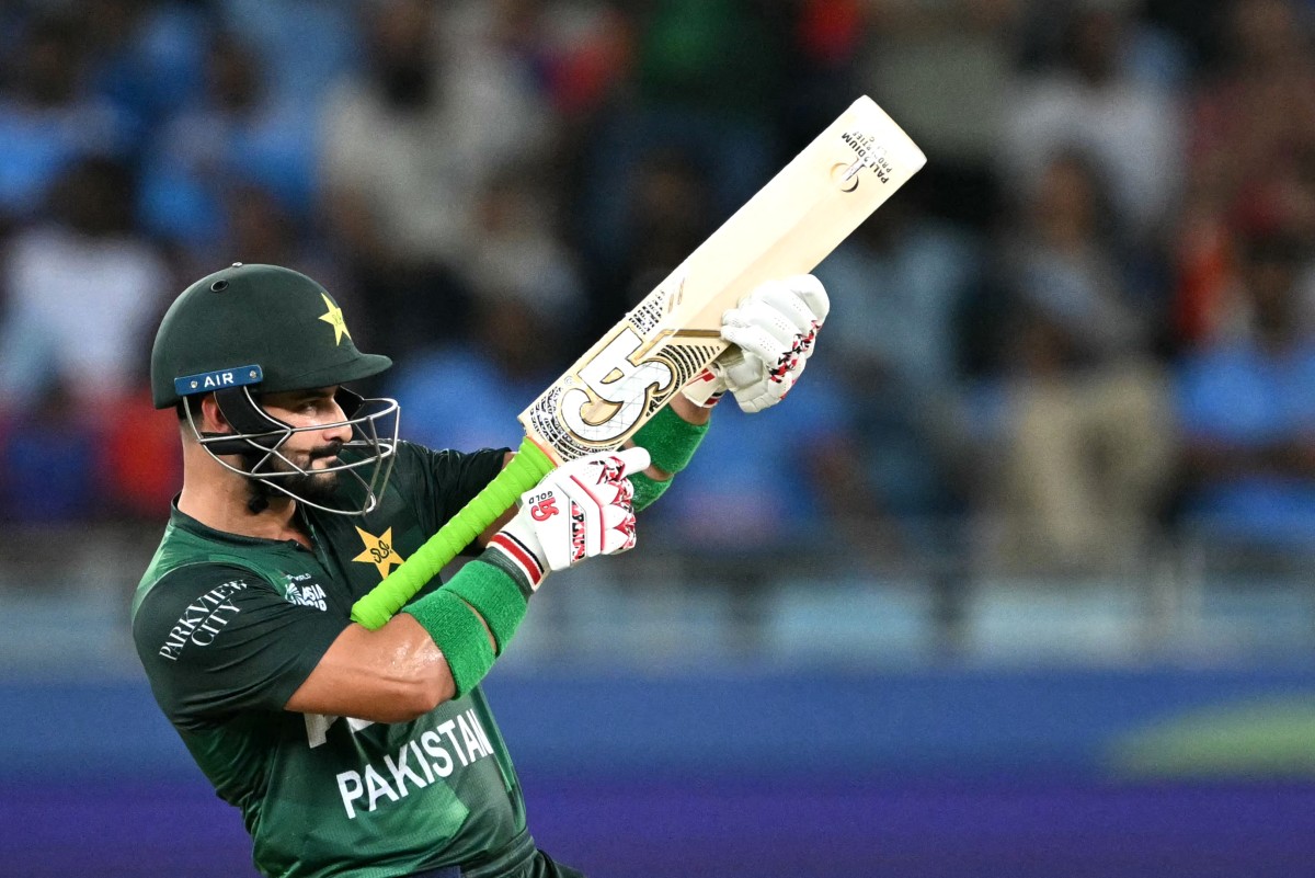 India vs Pakistan: Farhan Slams Fifty For Pak Amid India's Fielding Struggles