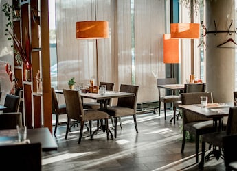 Viral: Reddit User Shocked By "Quiet Time Surcharge" At Restaurant, Internet Reacts