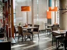 Viral: Reddit User Shocked By "Quiet Time Surcharge" At Restaurant, Internet Reacts Viral: Reddit User Shocked By "Quiet Time Surcharge" At Restaurant, Internet Reacts