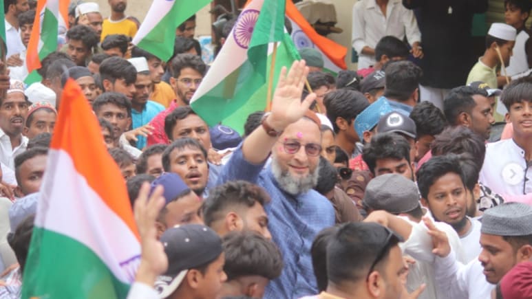अमौर विधानसभा सीट का चुनावी रण: जहां 70% मुस्लिम वोटर्स के बीच NDA की राह मुश्किल अमौर विधानसभा सीट का चुनावी रण: जहां 70% मुस्लिम वोटर्स के बीच NDA की राह मुश्किल