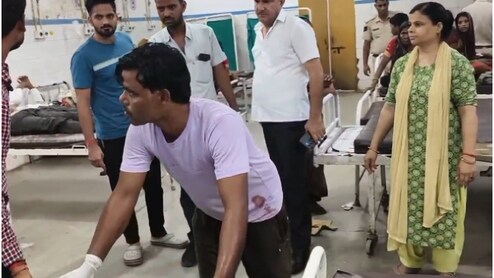 Dholpur Road Accident: खाटूश्यामजी से लौट रहे श्रद्धालुओं के ट्रैक्टर ट्रॉली को ट्रक ने मारी टक्कर, 1 की मौत; डेढ़ दर्जन घायल