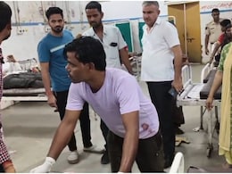 Dholpur Road Accident: खाटूश्यामजी से लौट रहे श्रद्धालुओं के ट्रैक्टर ट्रॉली को ट्रक ने मारी टक्कर, 1 की मौत; डेढ़ दर्जन घायल Dholpur Road Accident: खाटूश्यामजी से लौट रहे श्रद्धालुओं के ट्रैक्टर ट्रॉली को ट्रक ने मारी टक्कर, 1 की मौत; डेढ़ दर्जन घायल