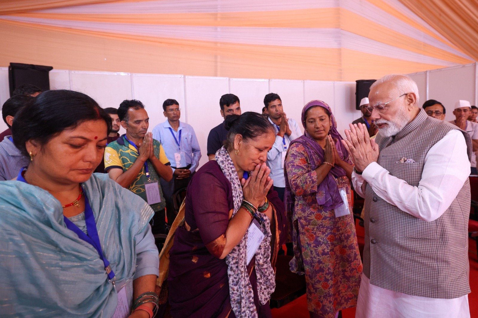 उत्तराखंड को 1200 करोड़ की मदद, बाढ़-बारिश प्रभावितों से मिलने के बाद PM मोदी ने किया ऐलान