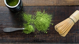 भारत में Matcha Tea का क्रेज क्यों बढ़ा? Google Search में 1300% उछाल, जानें फायदे और रेस&zwj;िपी