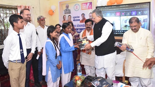राजनांदगांव जिला प्रशासन अनोखी पहल, 684 विद्यार्थियों को फ्री में NEET और JEE की कोचिंग की दी सौगात
