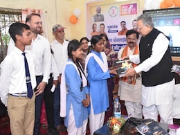 राजनांदगांव जिला प्रशासन अनोखी पहल, 684 विद्यार्थियों को फ्री में NEET और JEE की कोचिंग की दी सौगात राजनांदगांव जिला प्रशासन अनोखी पहल, 684 विद्यार्थियों को फ्री में NEET और JEE की कोचिंग की दी सौगात