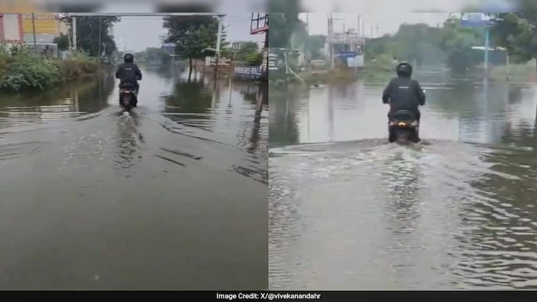 Watch: Indian Entrepreneur Tests Scooter In Flooded Street, Internet Says 'When You Get Lemons' Watch: Indian Entrepreneur Tests Scooter In Flooded Street, Internet Says 'When You Get Lemons'
