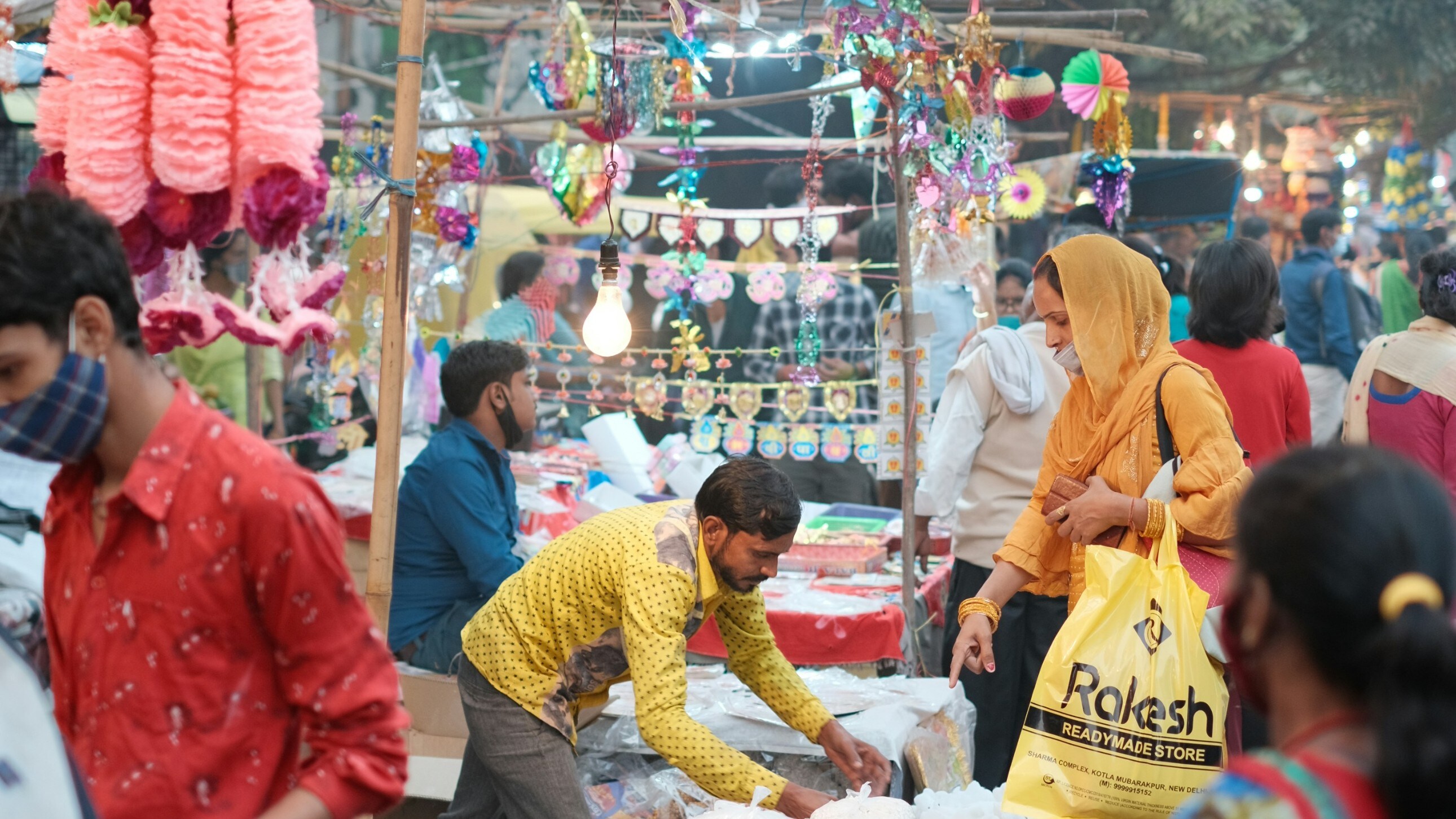 GST 2.0 Fuels Record-Breaking Festive Sales As Urban India Plans To Spend Rs 2.19 Lakh Crore: Study