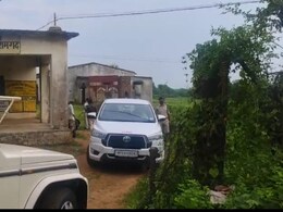 टीकमगढ़ में अवैध फैक्ट्री पर भोपाल क्राइम ब्रांच का छापा, मछली परिवार से जुड़ा कनेक्शन ! कट्टे सहित अवैध हथियार बनाने की मशीनें जब्त टीकमगढ़ में अवैध फैक्ट्री पर भोपाल क्राइम ब्रांच का छापा, मछली परिवार से जुड़ा कनेक्शन ! कट्टे सहित अवैध हथियार बनाने की मशीनें जब्त