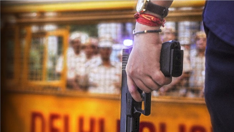 Mardaani 3: हाथ में पिस्तौल, बुलंद इरादों संग दिल्ली पहुंची शिवानी, नवरात्रि के पहले दिन रानी मुखर्जी का फैन्स को सरप्राइज