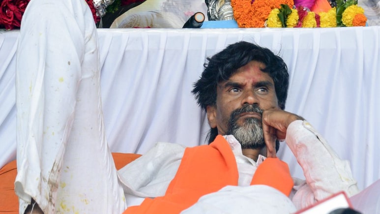 Manoj Jarange Maratha Morcha : मागण्या मान्य झाल्याशिवाय मुंबई सोडणार नाही, मनोज जरांगेंचा निर्धार Manoj Jarange Maratha Morcha : मागण्या मान्य झाल्याशिवाय मुंबई सोडणार नाही, मनोज जरांगेंचा निर्धार