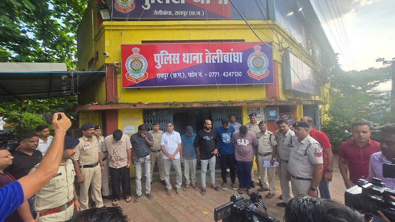 रायपुर में चल रही थी स्ट्रेन्जर पूल पार्टी की तैयारी, आयोजन से पहले ही पुलिस ने फेरा फानी, 7 गिरफ्तार