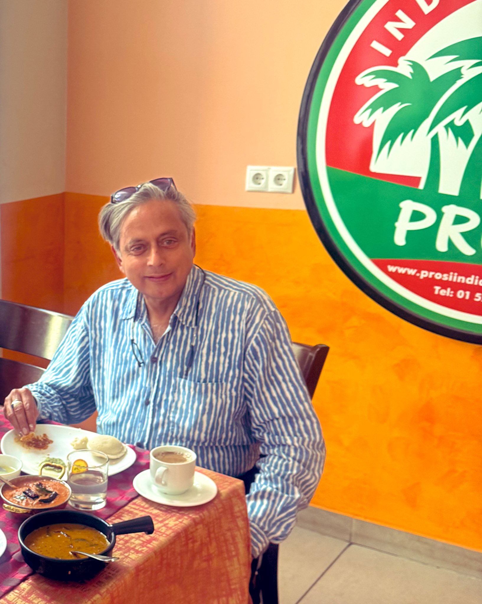 When In Vienna, Shashi Tharoor Enjoyed An 'Idli Breakfast' At This Indian Restaurant
