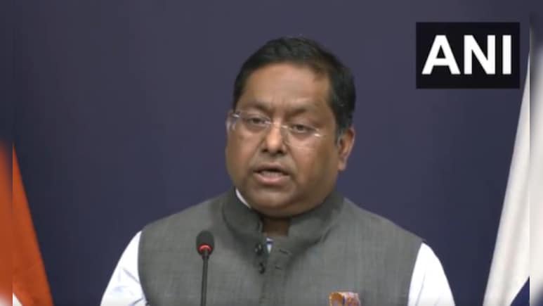 अमेरिका के H1B Visa मामले पर भारत ने जताई चिंता, विदेश मंत्रालय का बयान आया सामने अमेरिका के H1B Visa मामले पर भारत ने जताई चिंता, विदेश मंत्रालय का बयान आया सामने