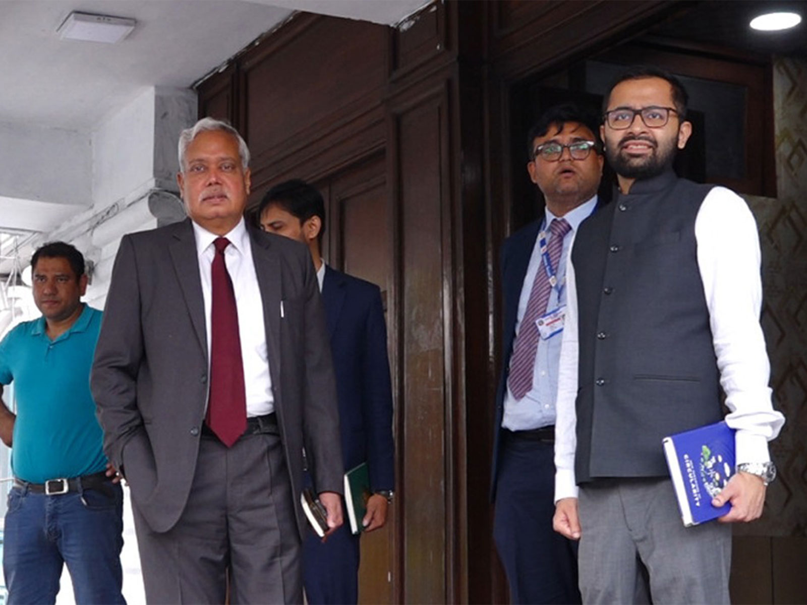   भारत के राजदूत ने की नेपाल के ऊर्जा मंत्री से की खास मीटिंग, पुनर्निर्माण में दिया मदद का भरोसा 