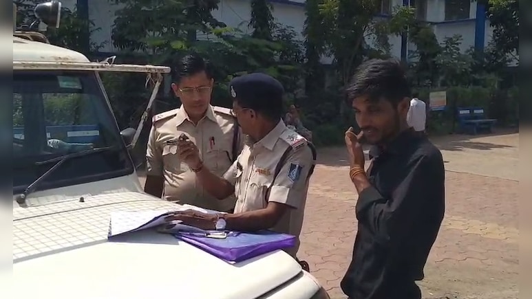 सिरफिरे ने बच्चे की गर्दन धड़ से अलग की और शरीर के कर दिए टुकड़े, फिर ग्रामीणों ने आरोपी को पीट-पीटकर मार डाला