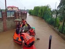 Landslides, Heavy Rain Block Key Roads In J&amp;K, Many Villages Flooded