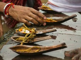 Pitru Paksh 2025: पितृपक्षात 'हे' फोटो चुकूनही माध्यमांवर पोस्ट करु नका;  कारणही जाणून घ्या Pitru Paksh 2025: पितृपक्षात 'हे' फोटो चुकूनही माध्यमांवर पोस्ट करु नका;  कारणही जाणून घ्या