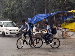 Delhi NCR Schools Closed :बारिश के चलते नोएडा और गाजियाबाद में 3 तारीख को स्कूल बंद Delhi NCR Schools Closed :बारिश के चलते नोएडा और गाजियाबाद में 3 तारीख को स्कूल बंद