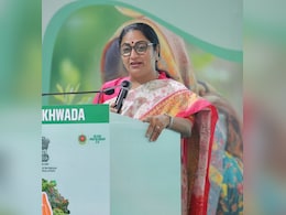 सुप्रीम कोर्ट से दिवाली पर ग्रीन पटाखे चलाने की अनुमति की मांग करेगी सरकार: रेखा गुप्ता सुप्रीम कोर्ट से दिवाली पर ग्रीन पटाखे चलाने की अनुमति की मांग करेगी सरकार: रेखा गुप्ता