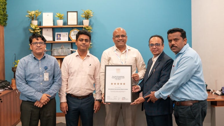 अहमदाबादच्या सरदार वल्लभभाई पटेल विमानतळाला 'ब्रिटिश सेफ्टी कौन्सिल' कडून 5-स्टार रेटिंग