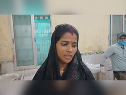 बच्चे को मां की गोद से छीना, जमीन पर पटका... डरा रहा बंदरों का आतंक, जिंदगी-मौत के बीच झूल रहा मासूम बच्चे को मां की गोद से छीना, जमीन पर पटका... डरा रहा बंदरों का आतंक, जिंदगी-मौत के बीच झूल रहा मासूम